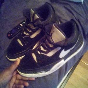 Nike Jordan 3s